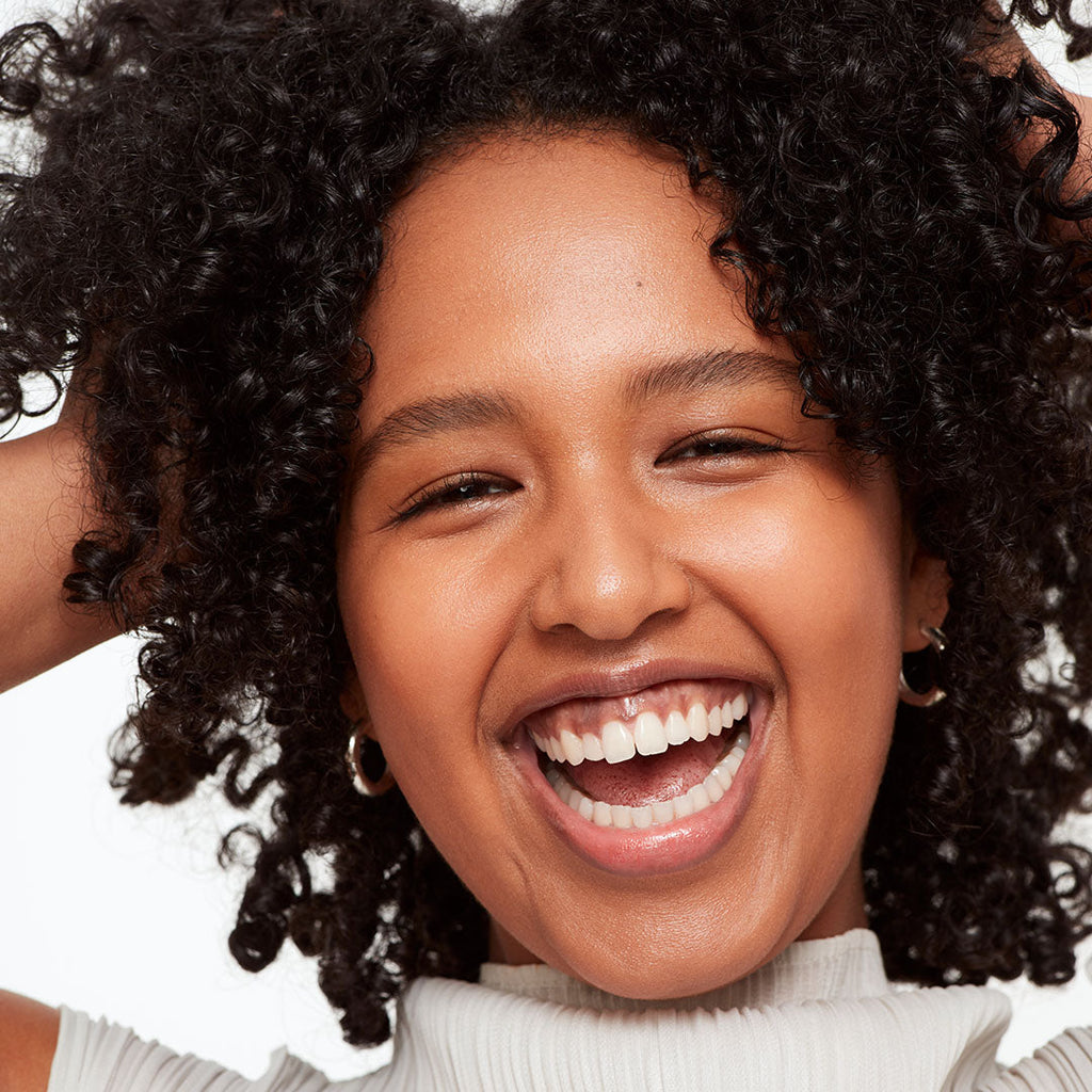 Glowy Super Skin Tint Foundation