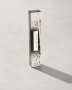 Cheek-Hugging Highlight Brush 120