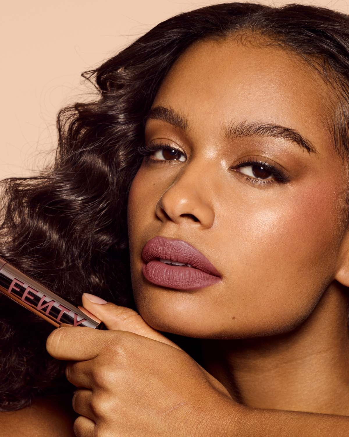 Fenty Icon Velvet Liquid Lipstick — RiRi