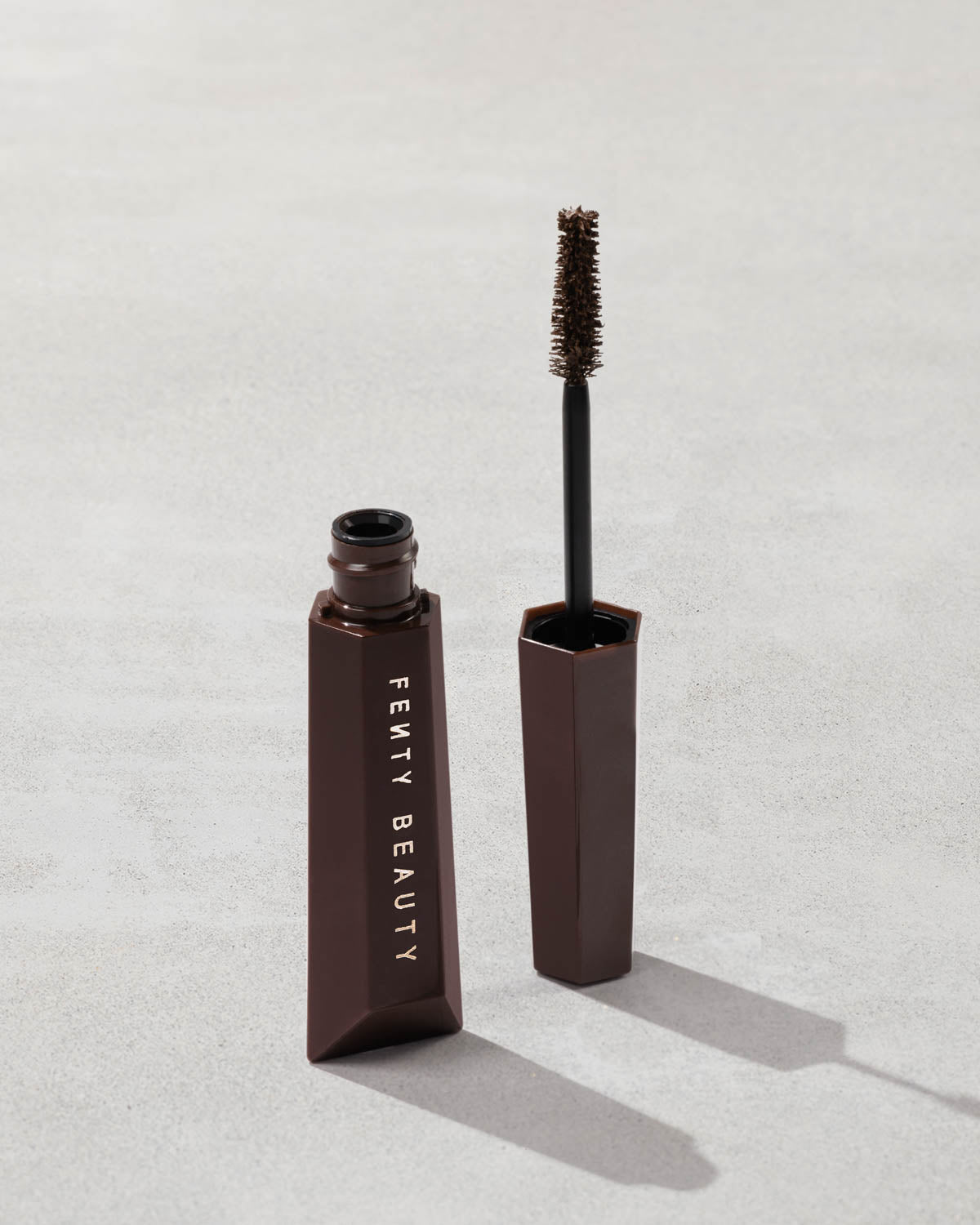 Fenty Beauty Hella Thicc Volumizing Mascara — Let'z Be Blunt