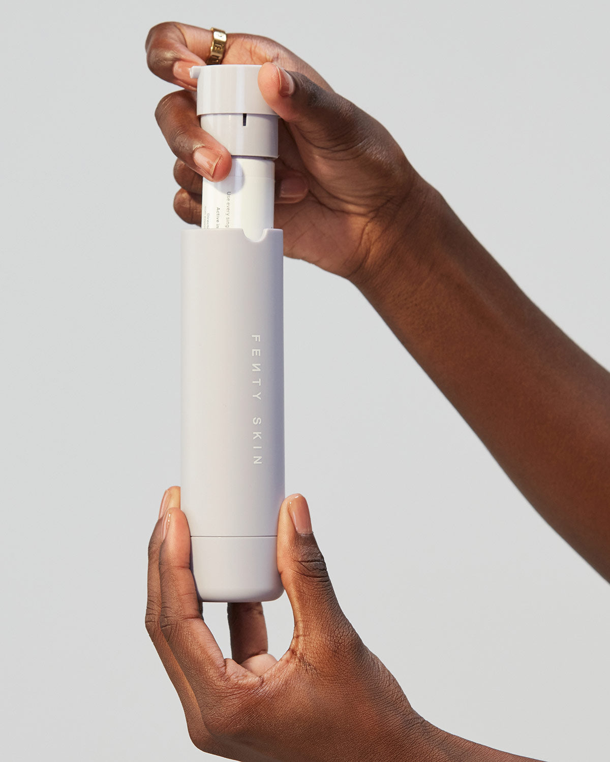 Hydra Vizor Invisible Moisturizer SPF 30 with Niacinamide + Kalahari Melon — EU