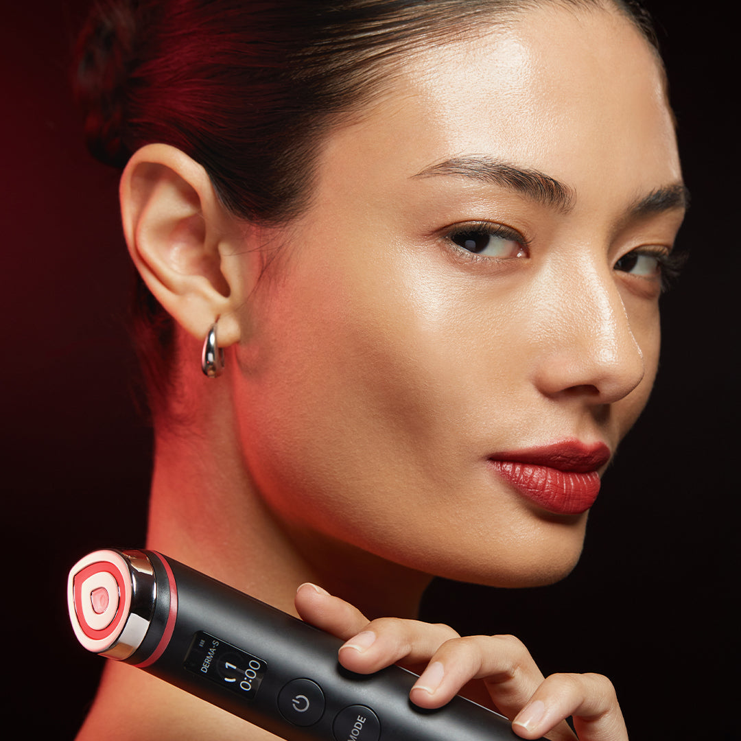Medicube AGE-R Booster Pro Device + Free Collagen Night Mask
